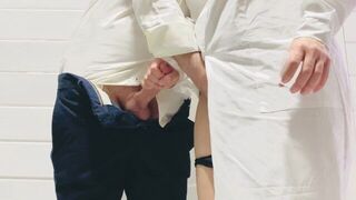 Nurse helped client take SPERM analysis - porn video