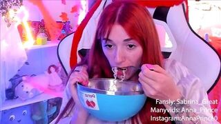 Eating noodles - porn video
